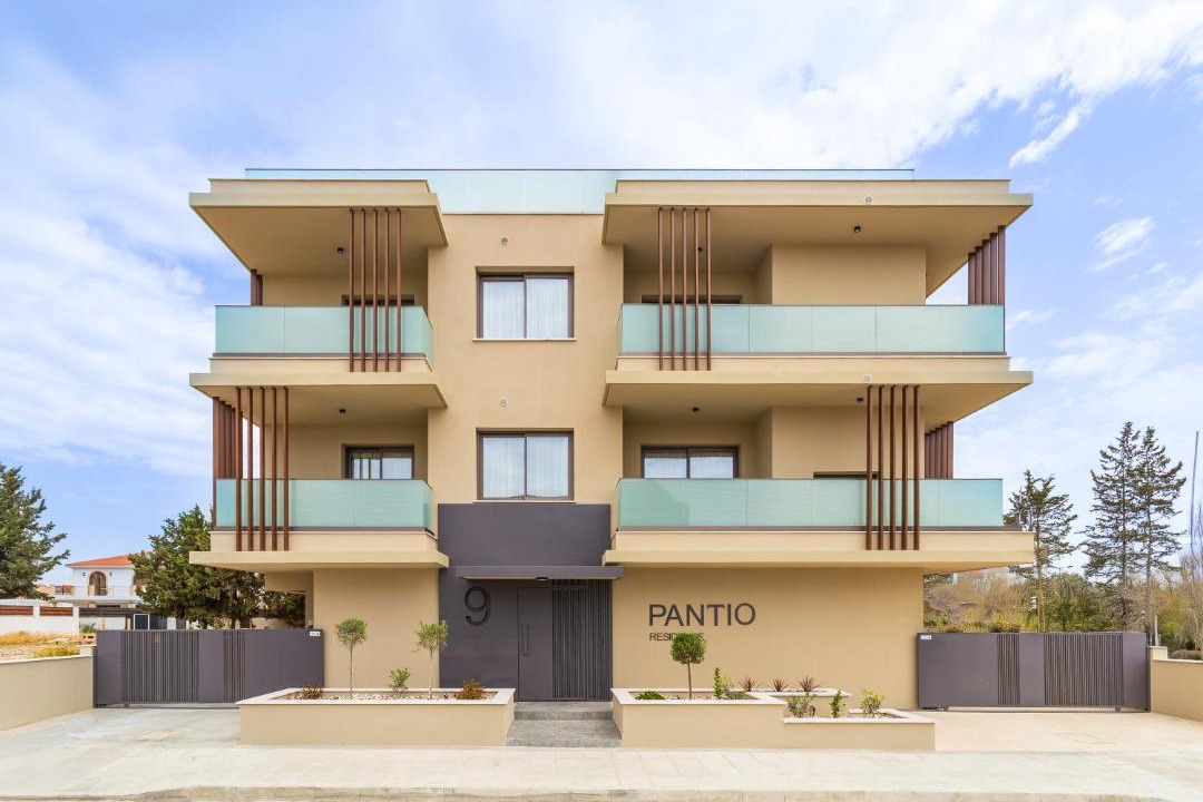 Photo of Patio Balcony in Meneou