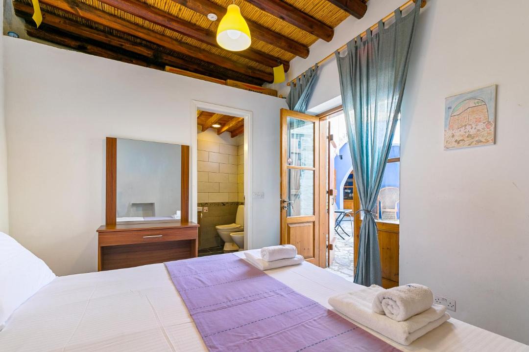 Photo of Bedroom in Kato Drys