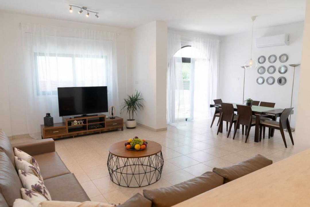 Photo of Livingroom in Cape Greko