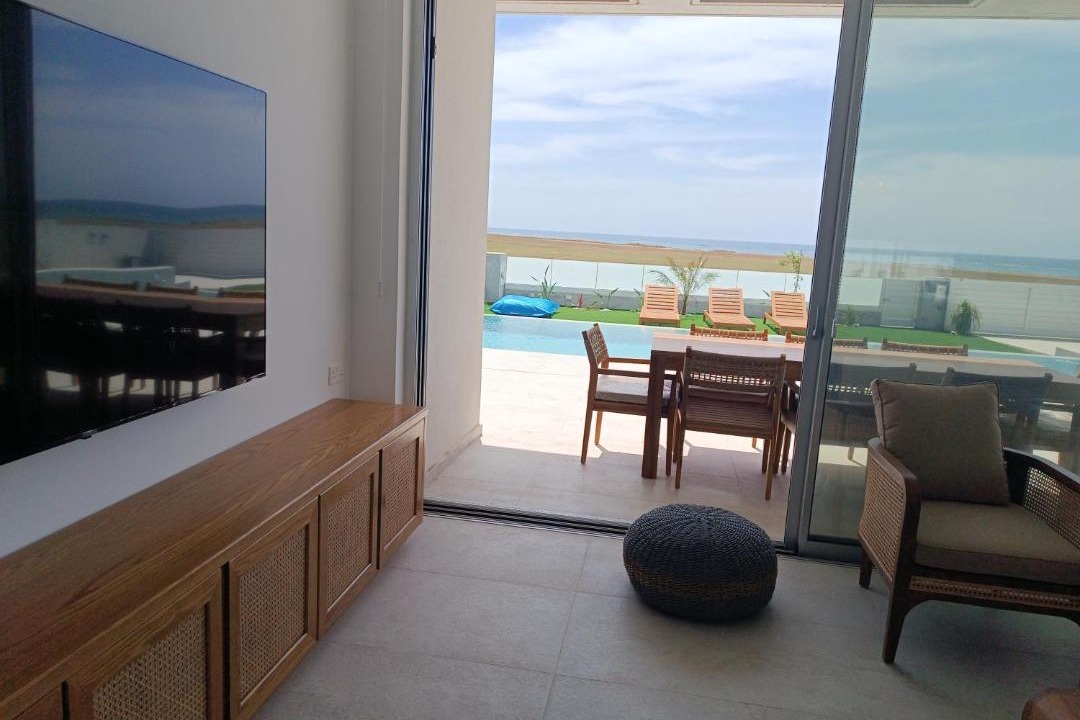 Photo of Livingroom in Pervolia