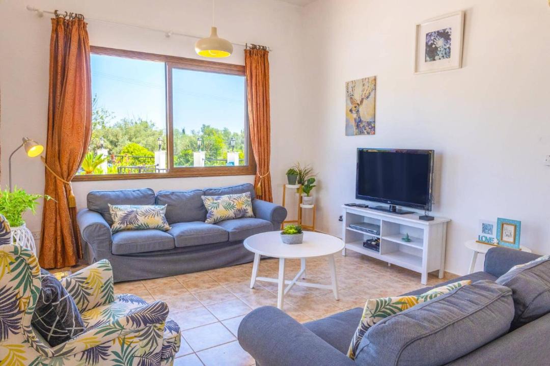 Photo of Livingroom in Latchi