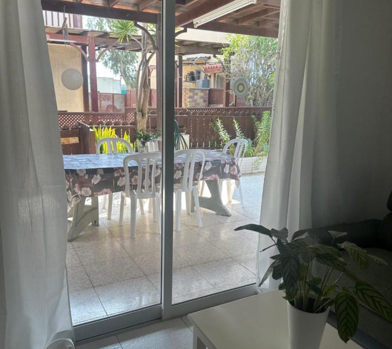 Photo of Patio Balcony in Meneou