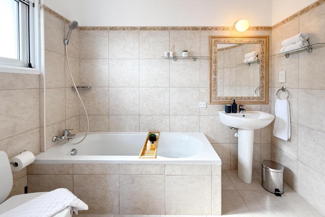 Photo of Bathroom in Pyla