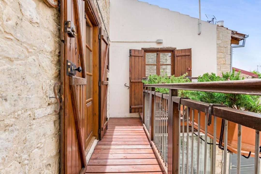 Photo of Patio Balcony in Arsos