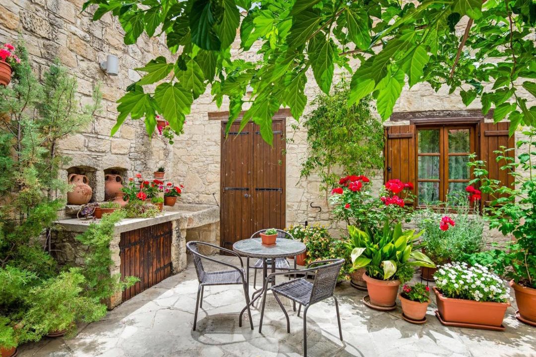 Photo of Patio Balcony in Arsos