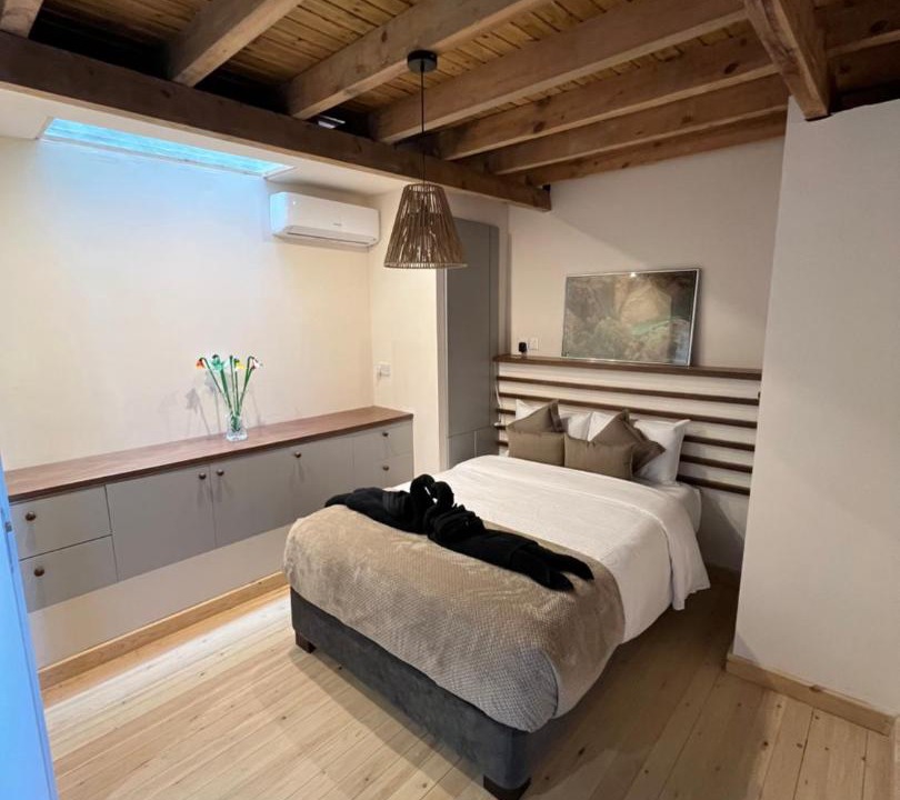 Photo of Bedroom in Odou