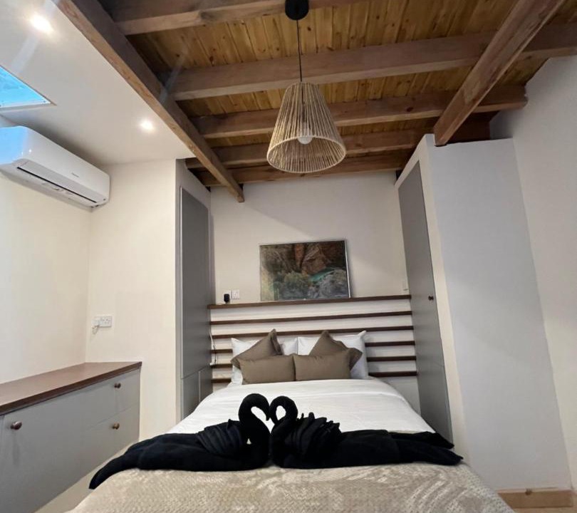 Photo of Bedroom in Odou