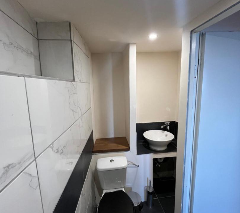 Photo of Bathroom in Odou