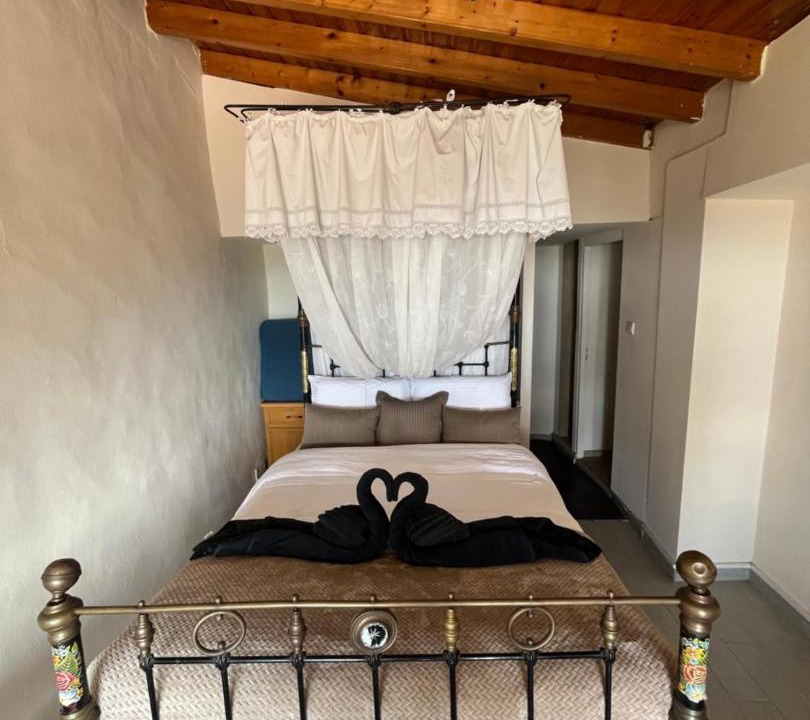 Photo of Bedroom in Odou