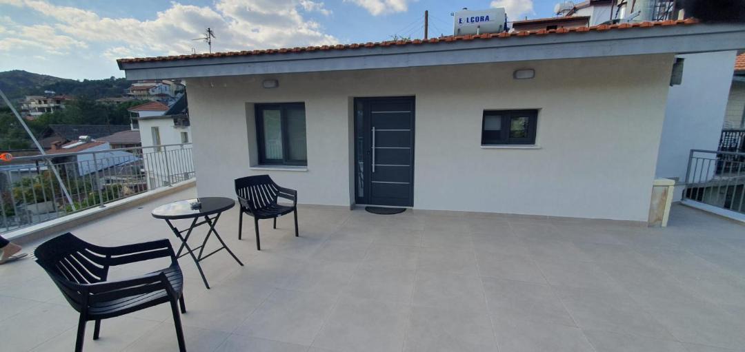 Photo of Patio Balcony in Pelentri