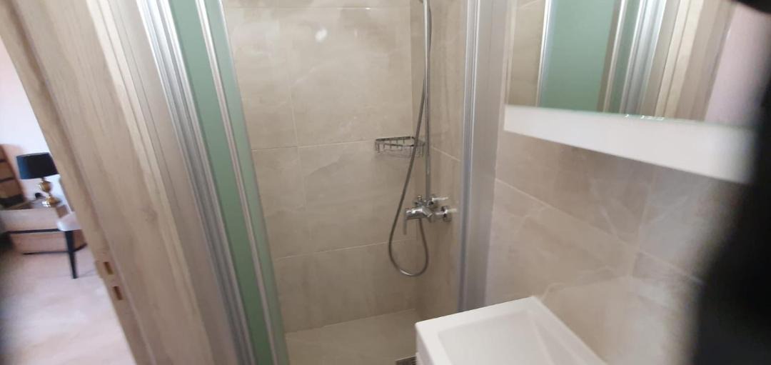 Photo of Bathroom in Pelentri