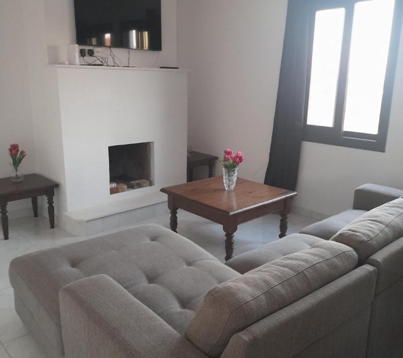 Photo of Livingroom in Pomos