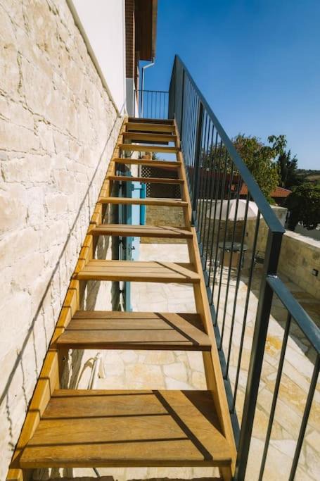 Photo of Patio Balcony in Vasa Koilaniou
