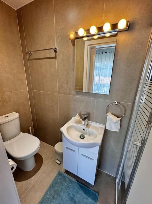 Photo of Bathroom in Historical Center