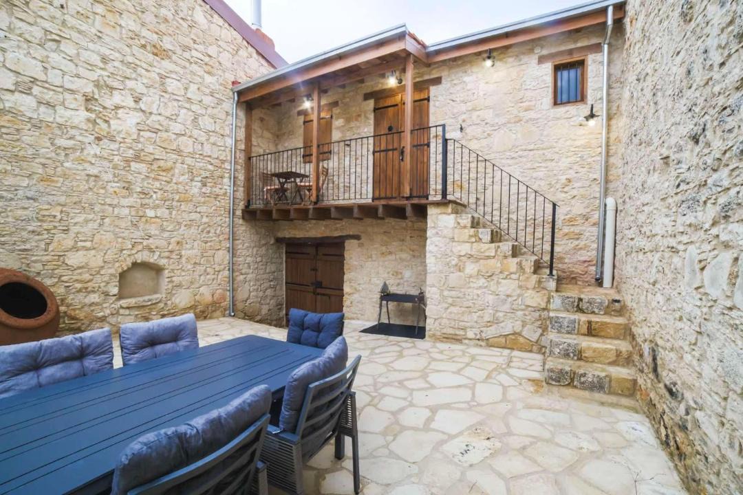 Photo of Patio Balcony in Lofou