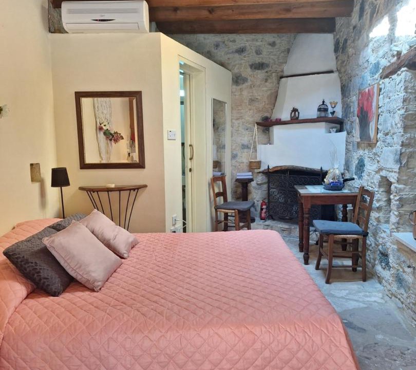 Photo of Bedroom in Apsiou