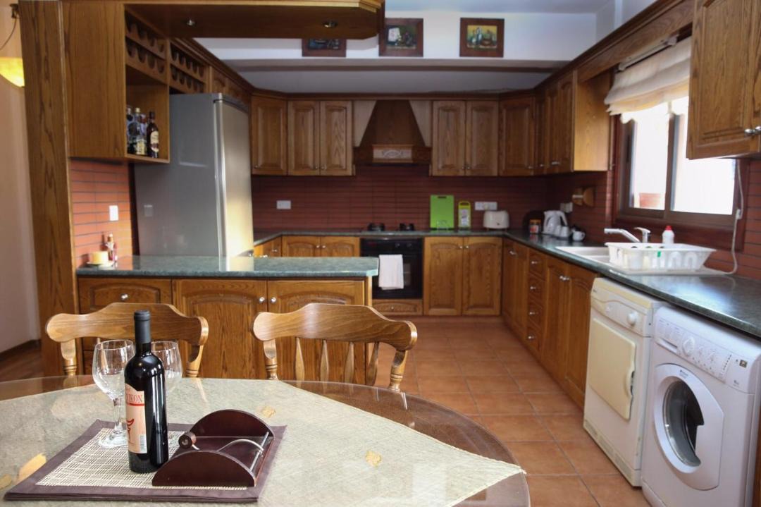 Photo of Kitchen in Kiti