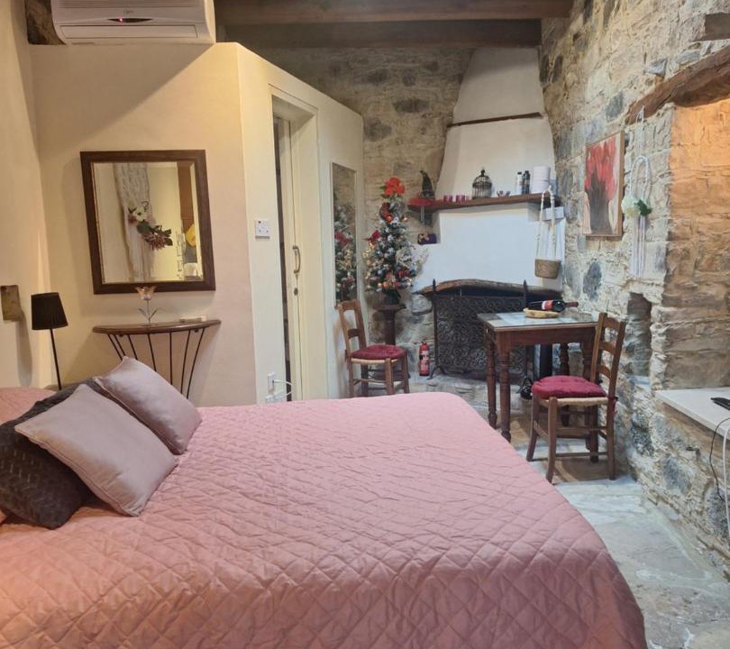 Photo of Bedroom in Apsiou