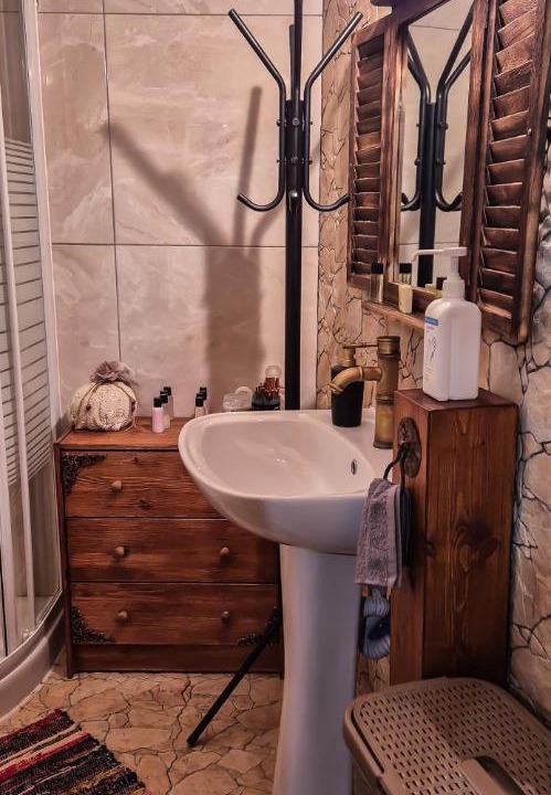 Photo of Bathroom in Vasa Koilaniou