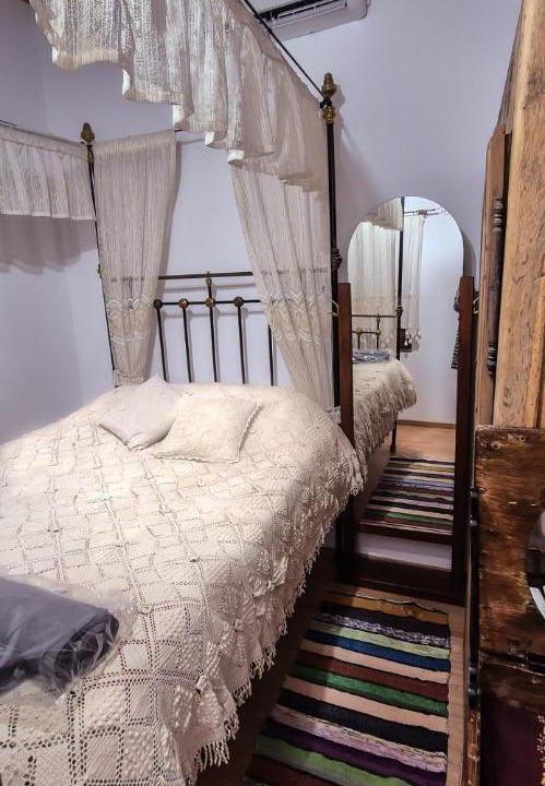 Photo of Bedroom in Vasa Koilaniou