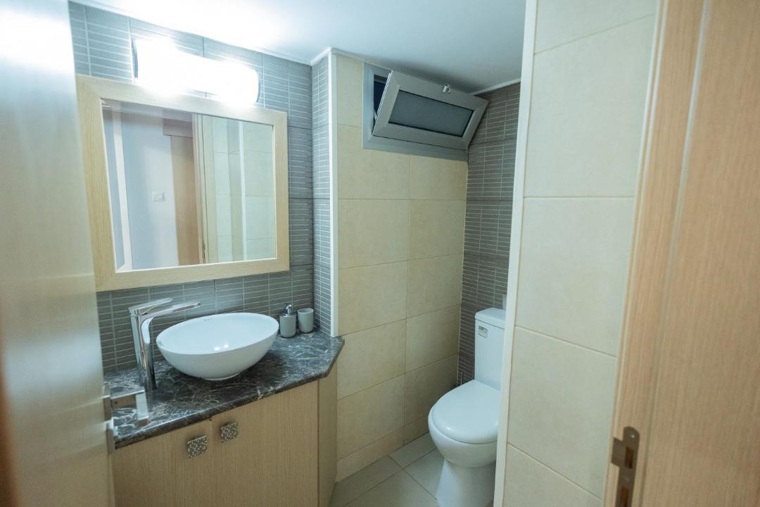 Photo of Bathroom in Neapolis