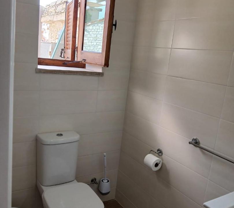 Photo of Bathroom in Skarinou