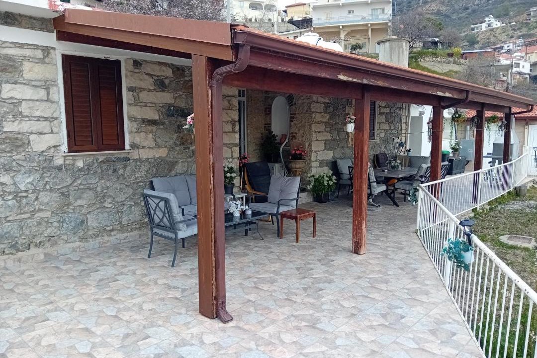 Photo of Patio Balcony in Pelentri