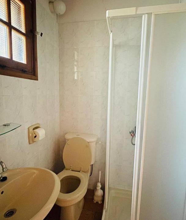 Photo of Bathroom in Pano Arodhes