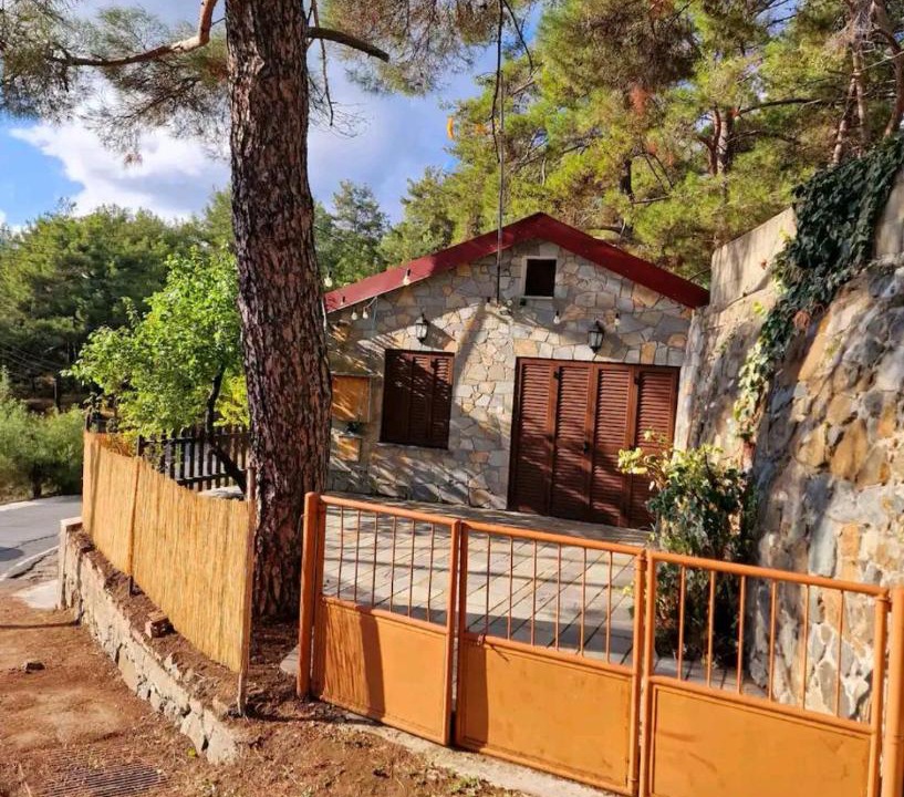 Photo of Others in Platres