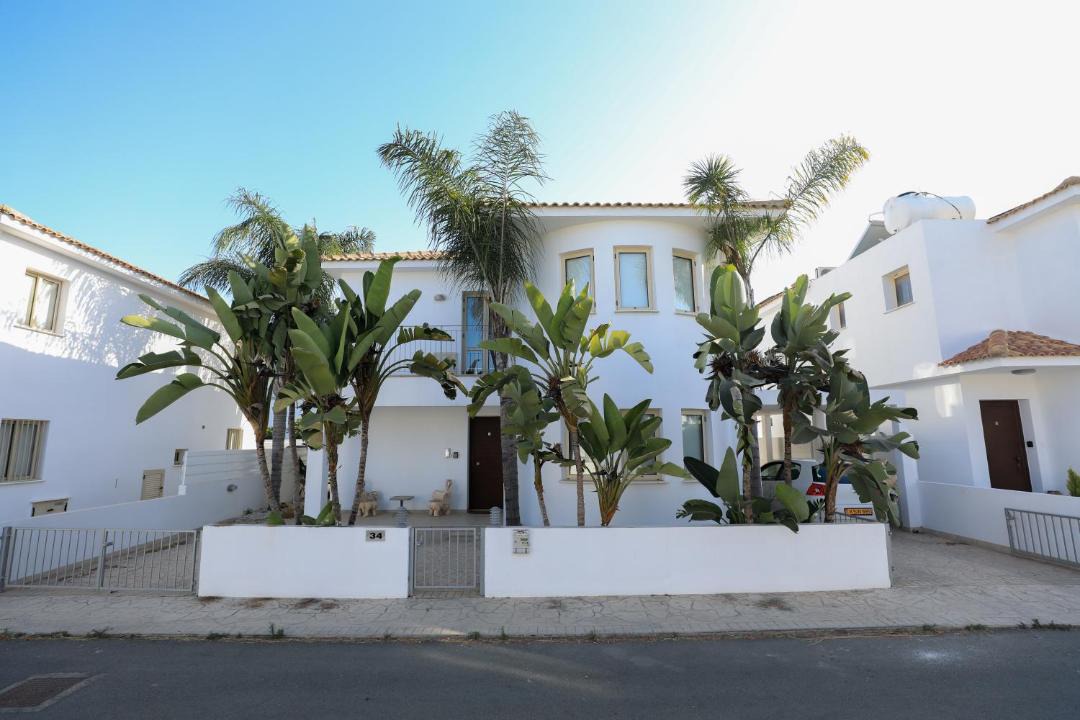 Photo of Others in Pernera