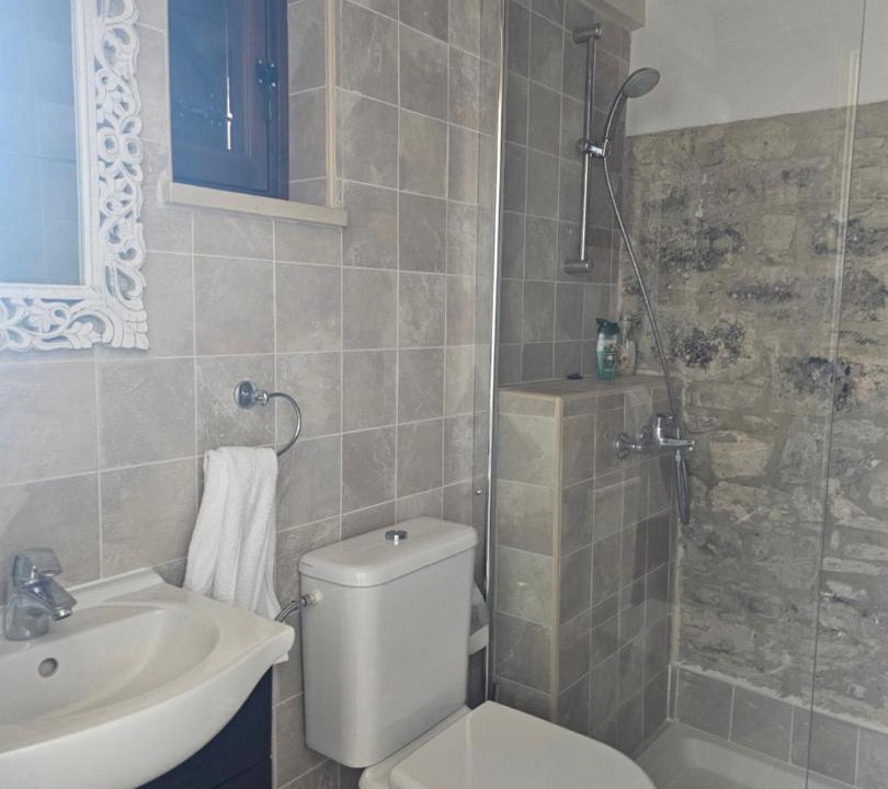 Photo of Bathroom in Lofou