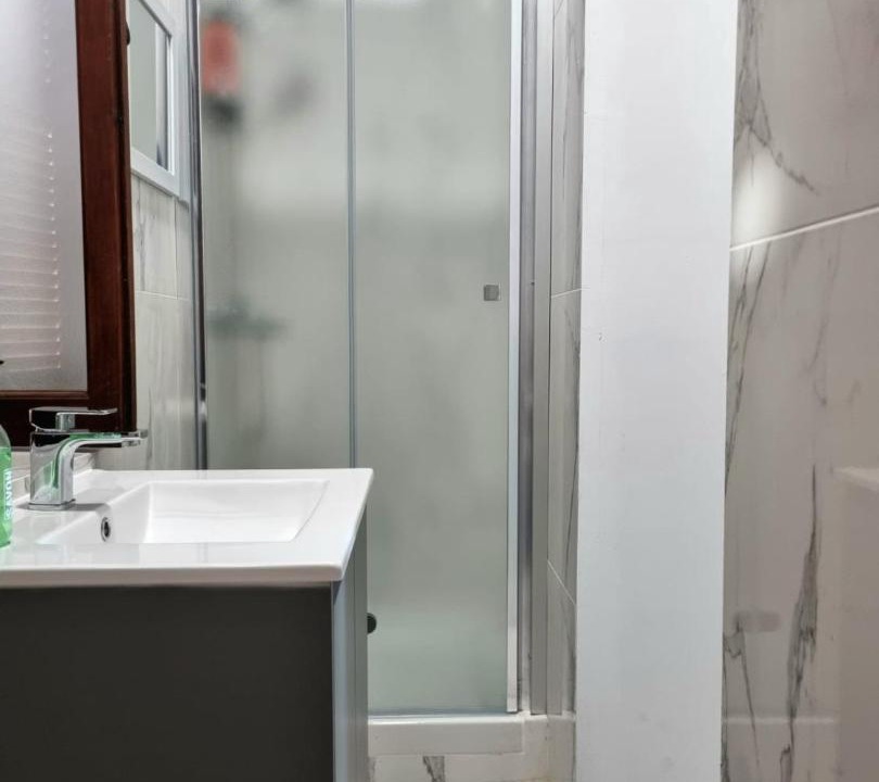 Photo of Bathroom in Salamiou