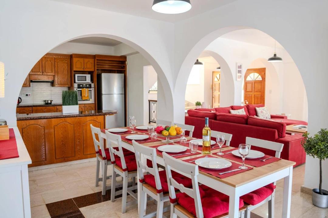Photo of Kitchen in Peyia Town