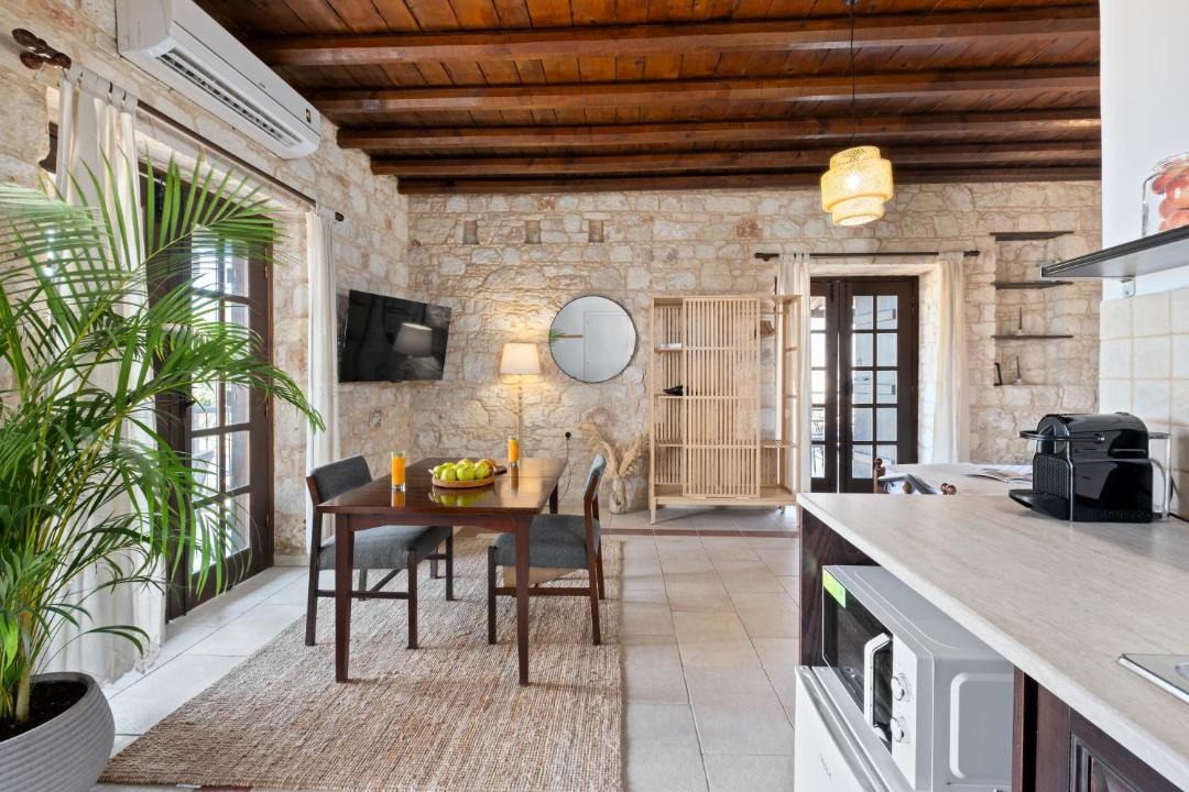 Photo of Kitchen in Ineia