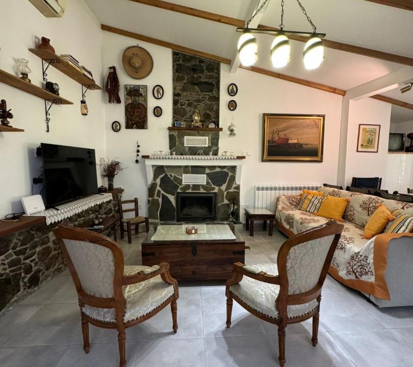Photo of Livingroom in Vasa Koilaniou