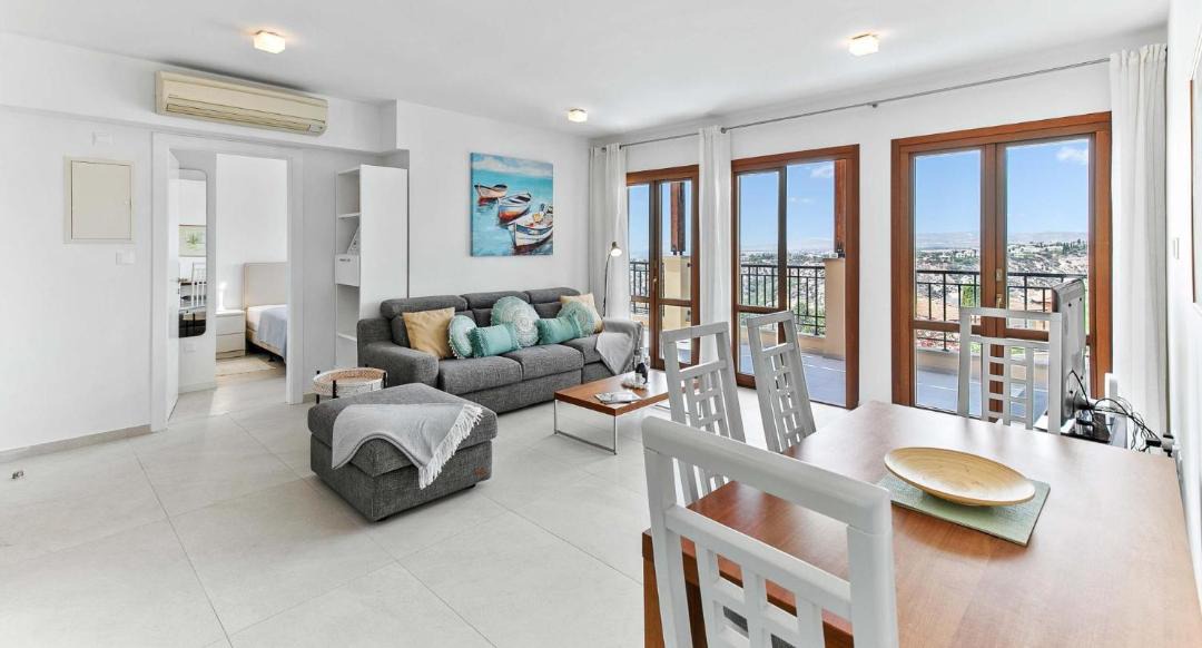 Photo of Livingroom in Aphrodite Hills