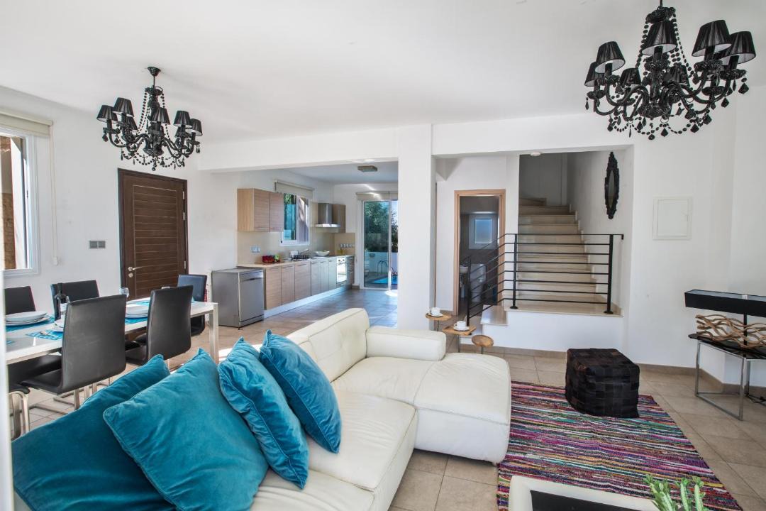 Photo of Livingroom in Pernera