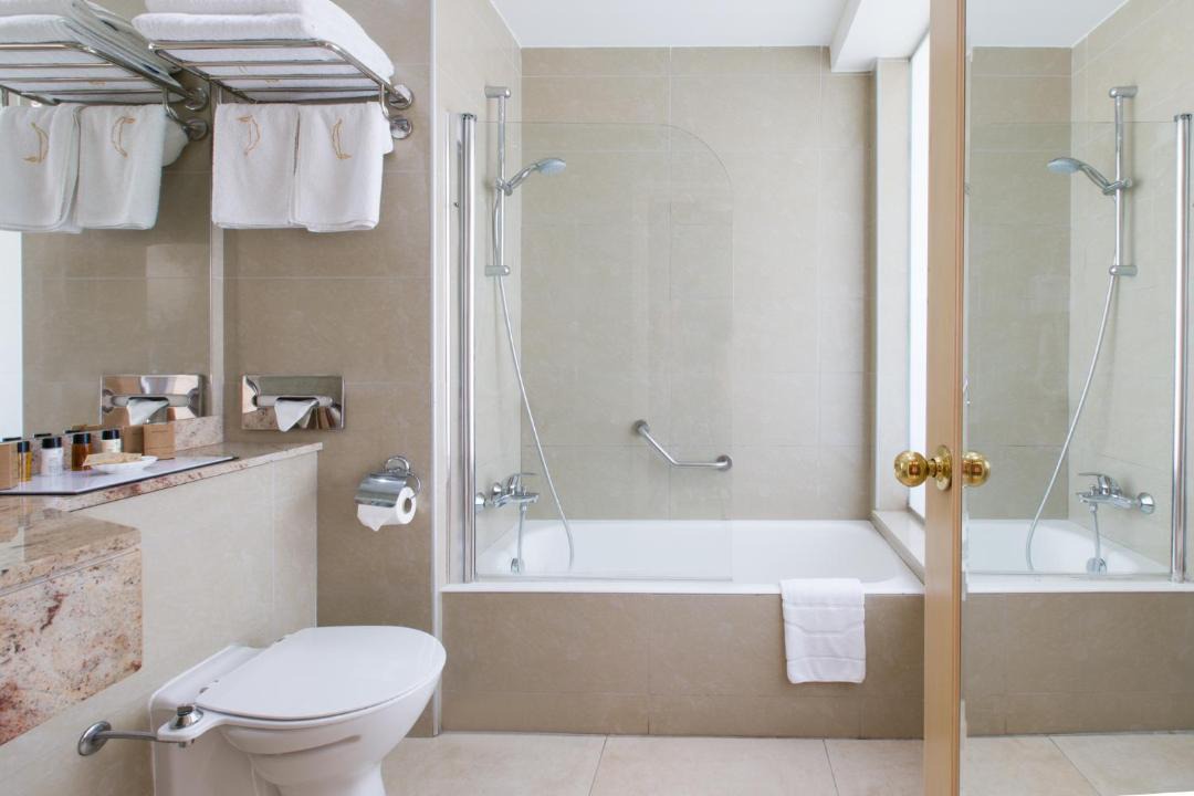 Photo of Bathroom in Pyla