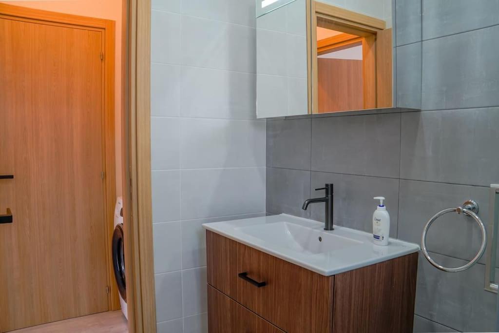 Photo of Bathroom in Neapolis