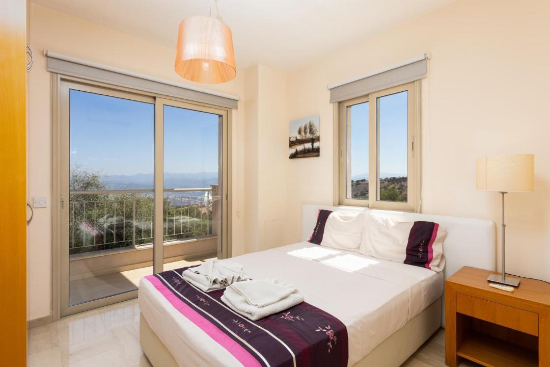 Photo of Bedroom in Droushia