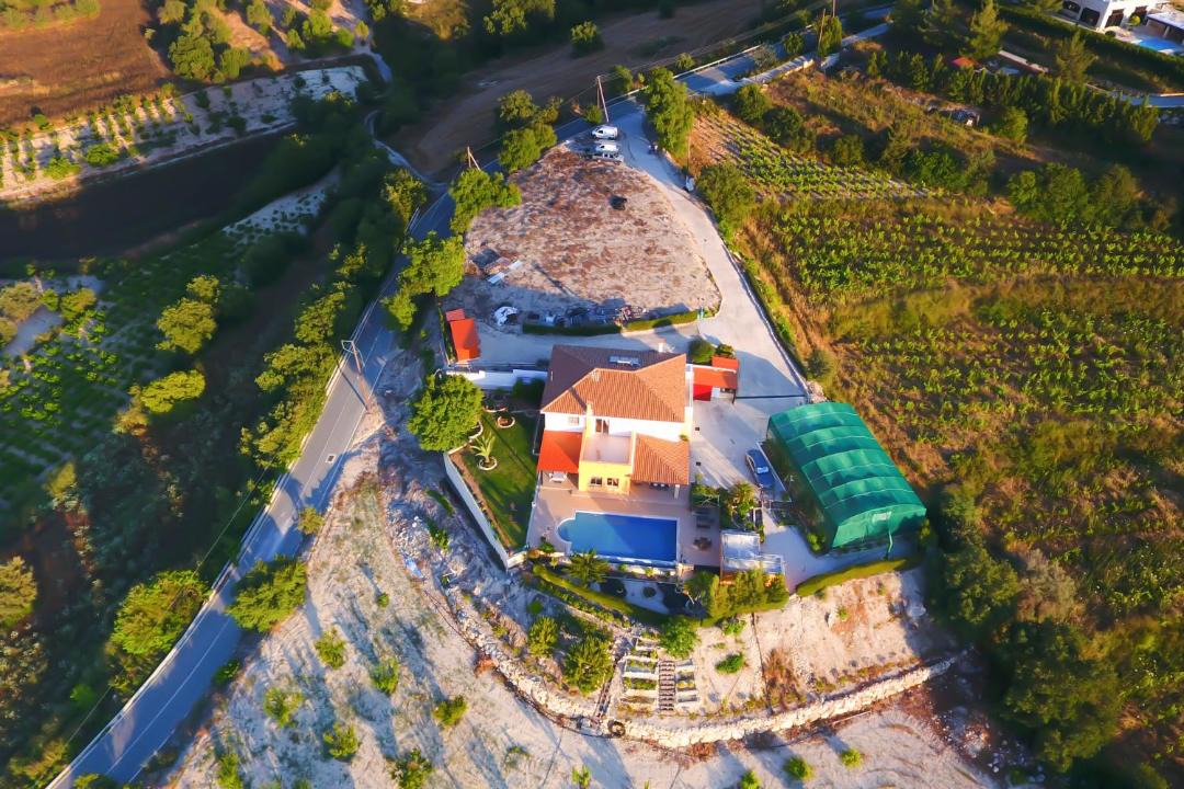 Photo of Others in Pano Akourdalia