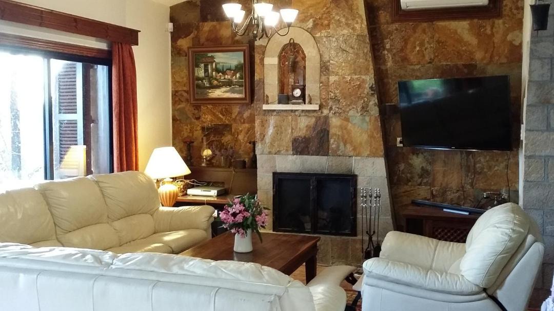Photo of Livingroom in Tala