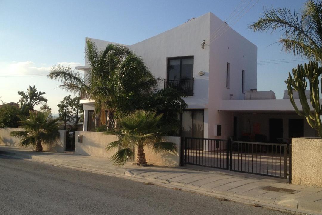 Photo of Buildings in Mazotos