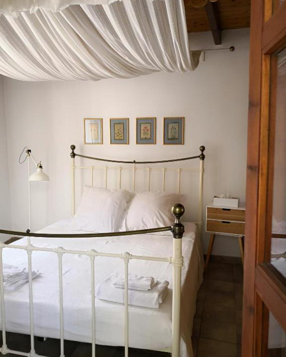Photo of Bedroom in Panagia