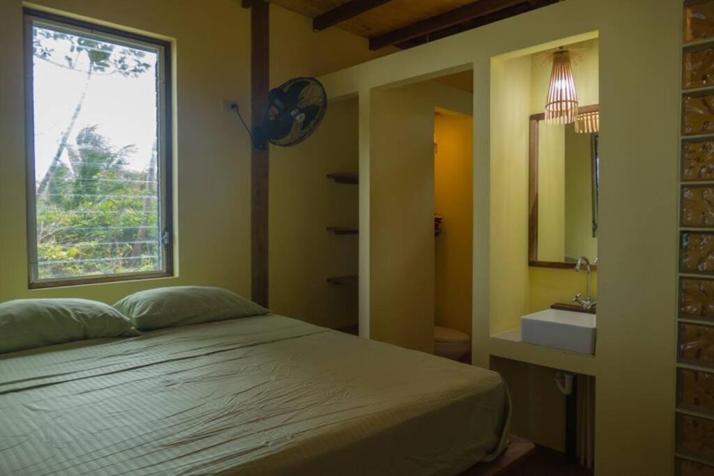 Photo of Bedroom in Little Corn Island