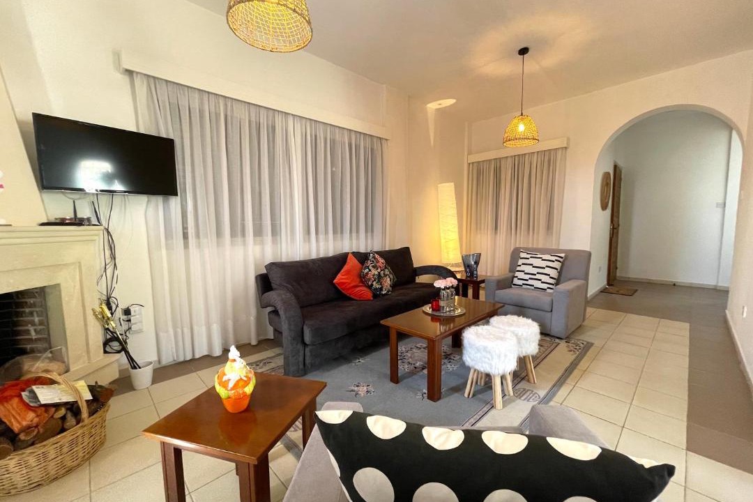 Photo of Livingroom in Pomos