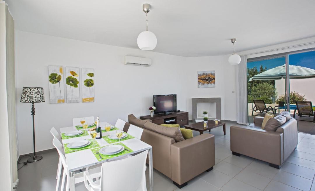 Photo of Livingroom in Latchi