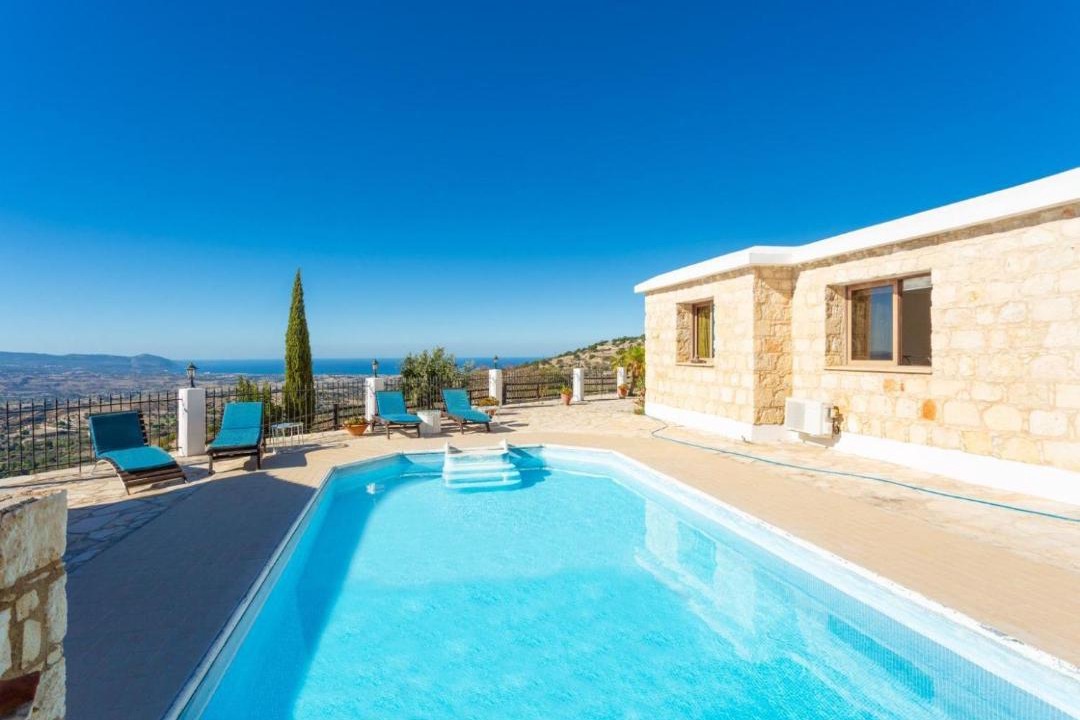 Photo of Outdoor in Pano Arodhes