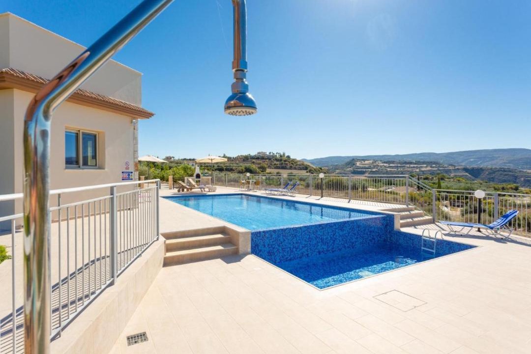 Photo of Patio Balcony in Pano Arodhes