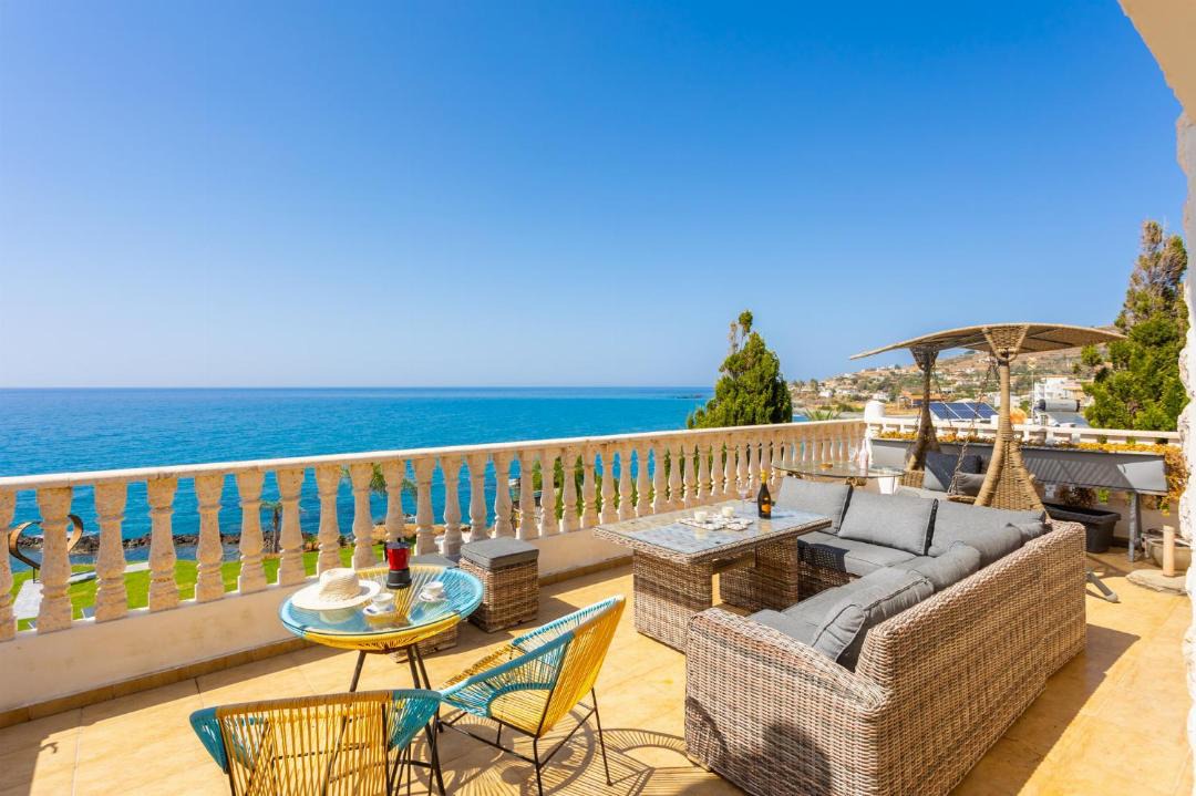 Photo of Patio Balcony in Pomos